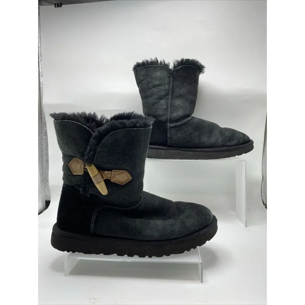 UGG Boots Keely Womens Size 7 Black Suede Wool Sheepskin Toggle Closure 3308